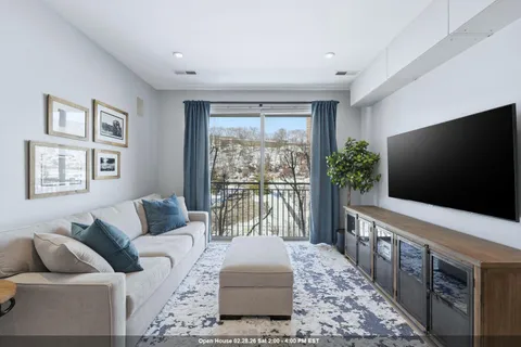 $499,000 | 24 Ave At Port Imperial, Unit 230, West New York, NJ 07093