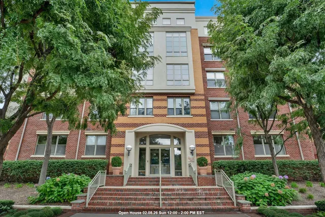 $549,000 | 24 Ave At Port Imperial, Unit 230, West New York, NJ 07093