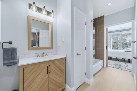 $499,000 | 24 Ave At Port Imperial, Unit 230, West New York, NJ 07093