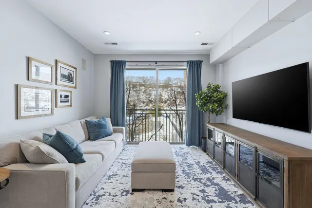 $549,000 | 24 Ave At Port Imperial, Unit 230, West New York, NJ 07093