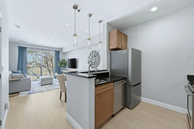 $549,000 | 24 Ave At Port Imperial, Unit 230, West New York, NJ 07093