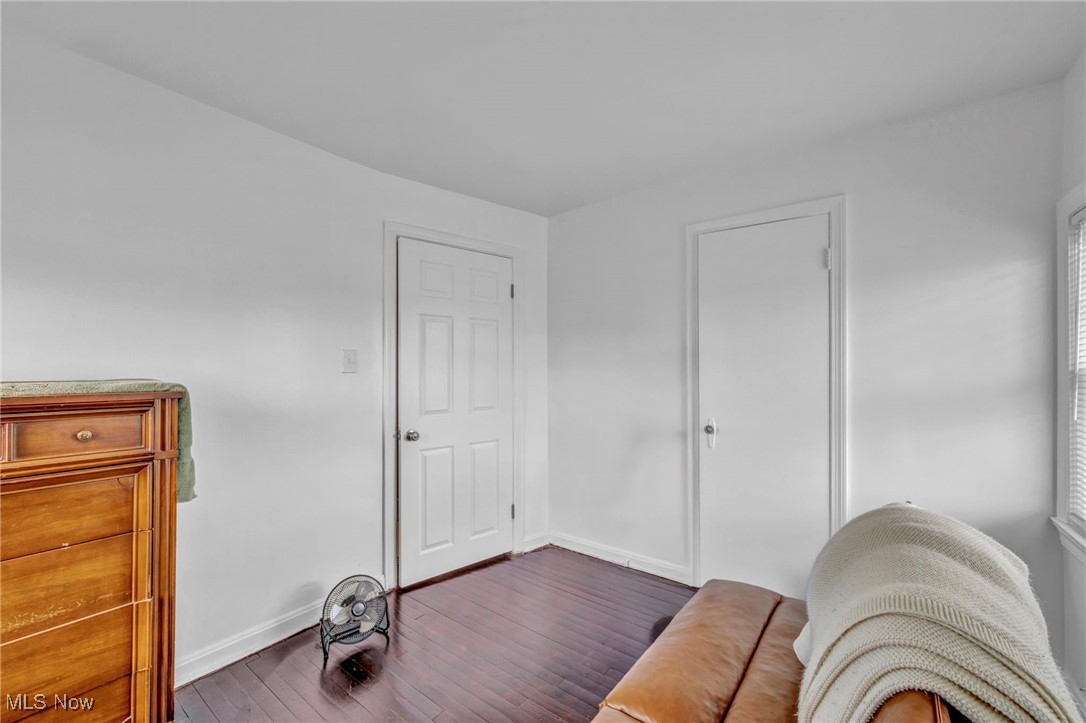 3371-3373 Colwyn Road Cleveland, OH 44120 - Photo 14 of 22 Gallery Image 14