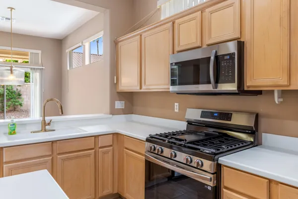 $3,200 | 78745 Platinum Drive, Palm Desert, CA 92211