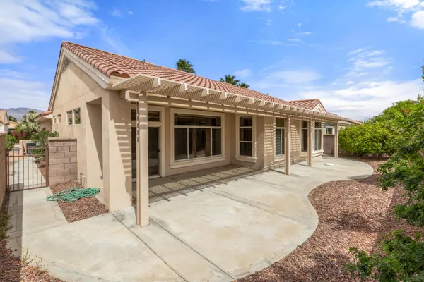 $3,200 | 78745 Platinum Drive, Palm Desert, CA 92211