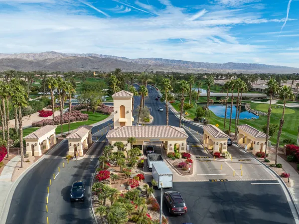$3,200 | 78745 Platinum Drive, Palm Desert, CA 92211