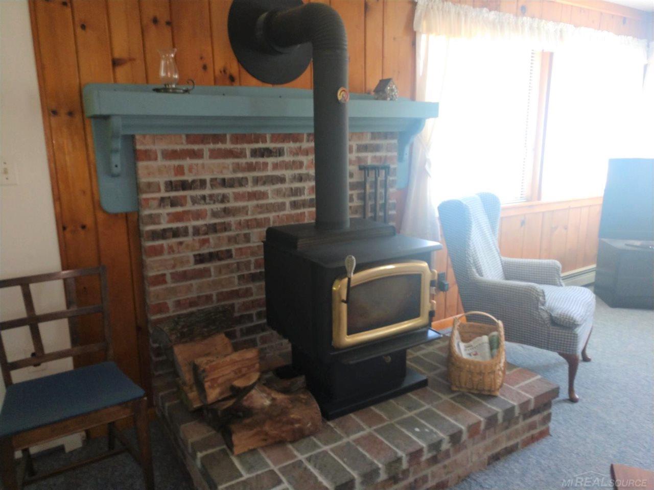 7290 Longfellow Road Lexington, MI 48450 - Photo 9 of 28