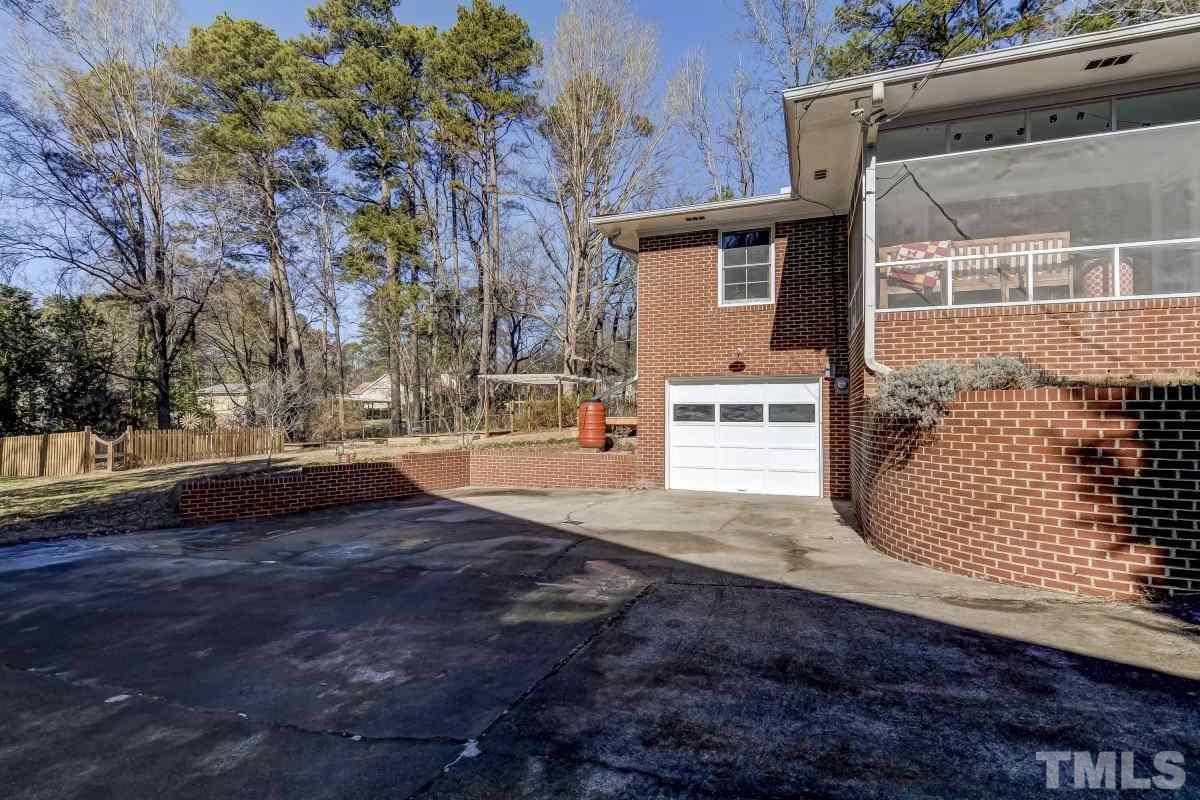 3110 Hope Valley Road Durham, NC 27707 - Photo 18 of 21 Gallery Image 18