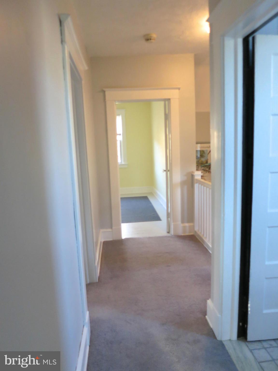 514 Westgate Road Baltimore, MD 21229 - Photo 22 of 30 2nd Floor Hall