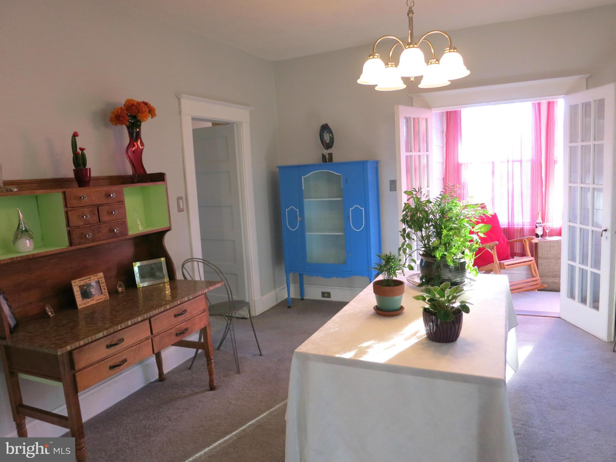 514 Westgate Road Baltimore, MD 21229 - Photo 8 of 30 Dining Room
