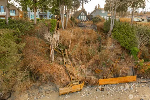 $1,195,000 | 6955 Birch Bay Drive, Blaine, WA 98230