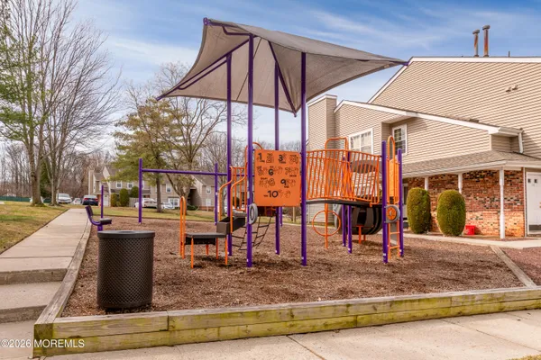 $398,000 | 105 Neilly Court, Unit 105, Old Bridge, NJ 08857