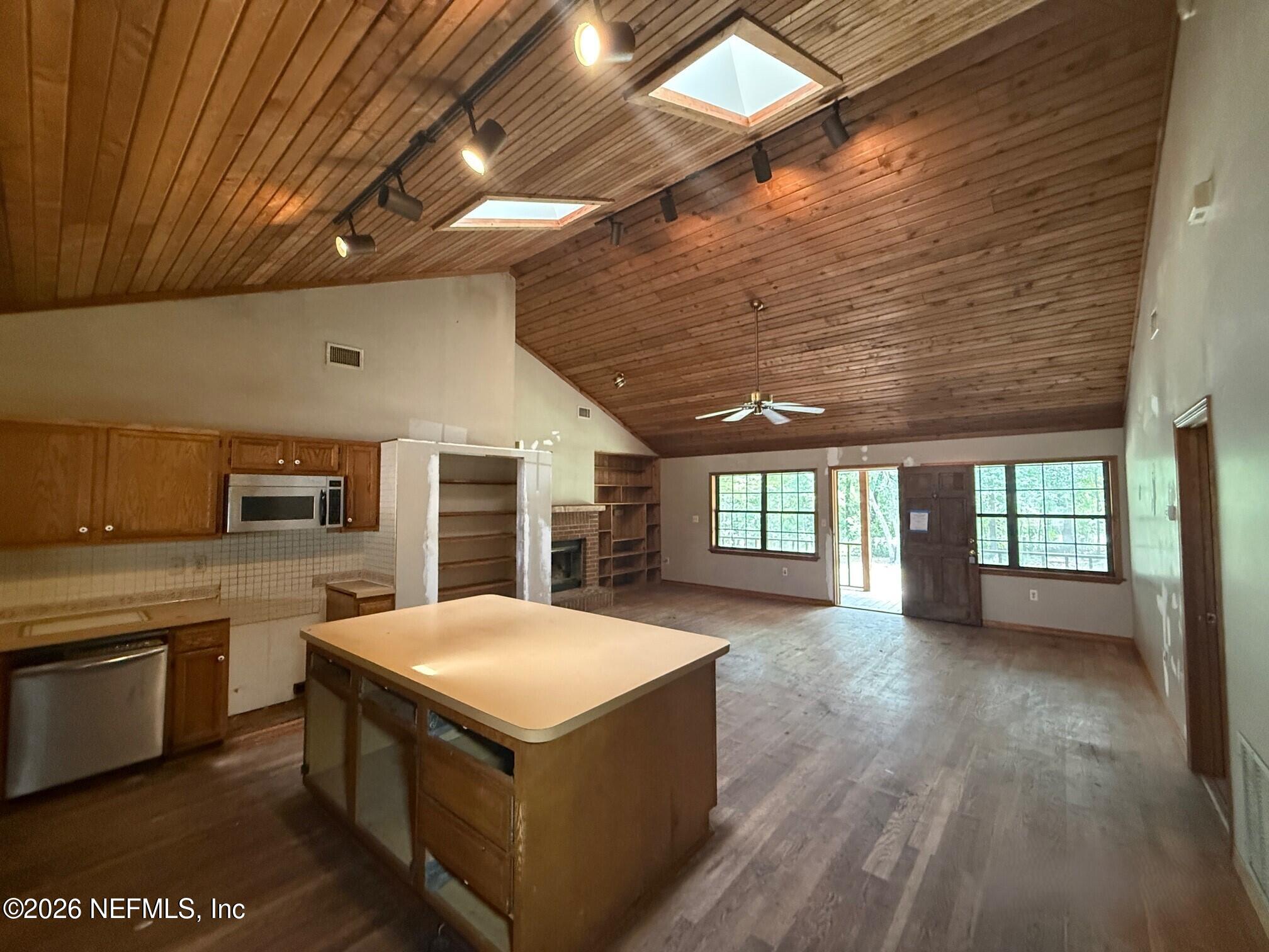 4883 Gopher Circle Middleburg, FL 32068 - Photo 14 of 29 kit to lr