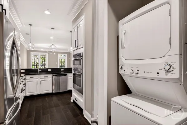 $825,000 | 323 West Jones Street, Unit 104, Savannah, GA 31401