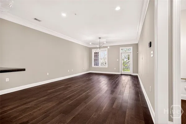 $825,000 | 323 West Jones Street, Unit 104, Savannah, GA 31401