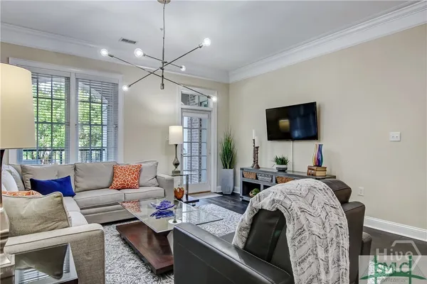 $825,000 | 323 West Jones Street, Unit 104, Savannah, GA 31401