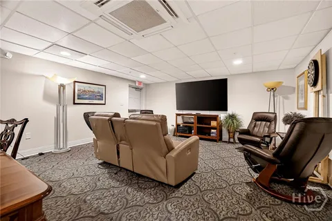 $825,000 | 323 West Jones Street, Unit 104, Savannah, GA 31401