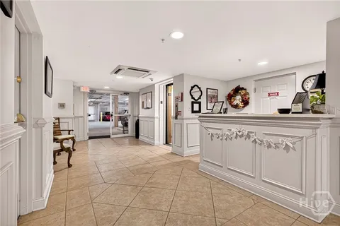 $825,000 | 323 West Jones Street, Unit 104, Savannah, GA 31401