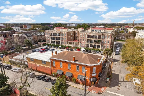 $825,000 | 323 West Jones Street, Unit 104, Savannah, GA 31401