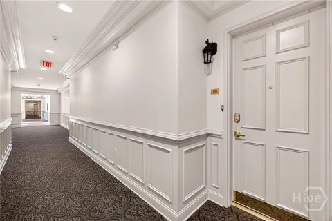 $825,000 | 323 West Jones Street, Unit 104, Savannah, GA 31401