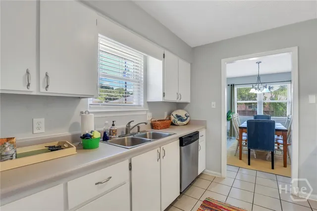 $3,100 | 10 Wyckfield Court, Savannah, GA 31410