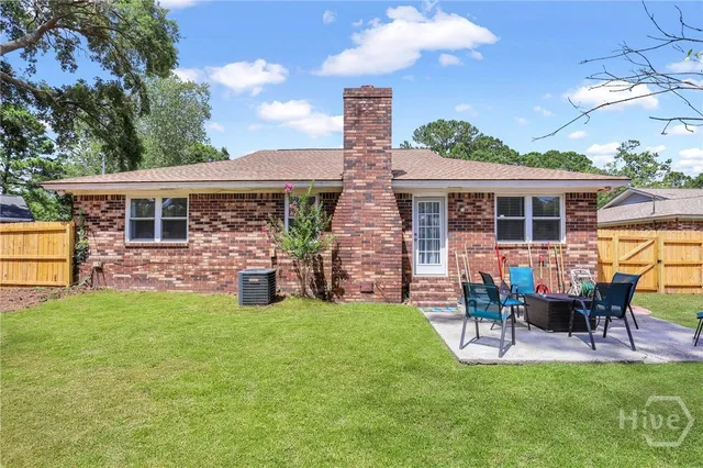 $3,100 | 10 Wyckfield Court, Savannah, GA 31410