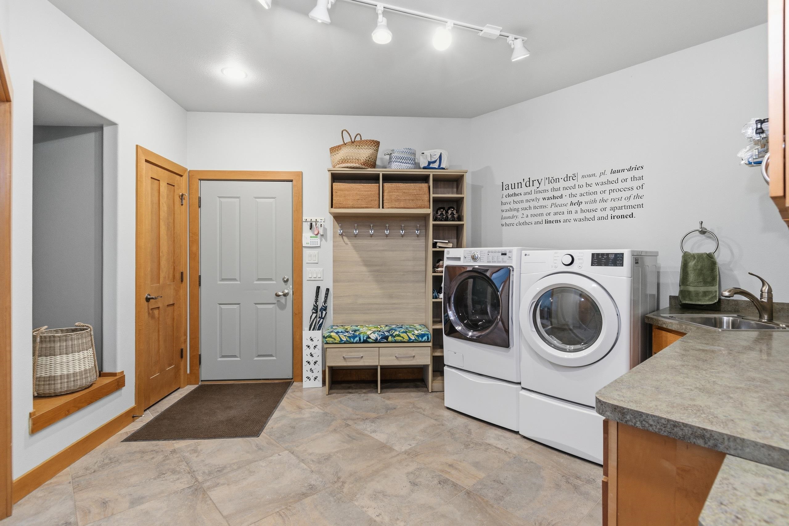 4539 Deering Trail Middleton, WI 53562 - Photo 41 of 86