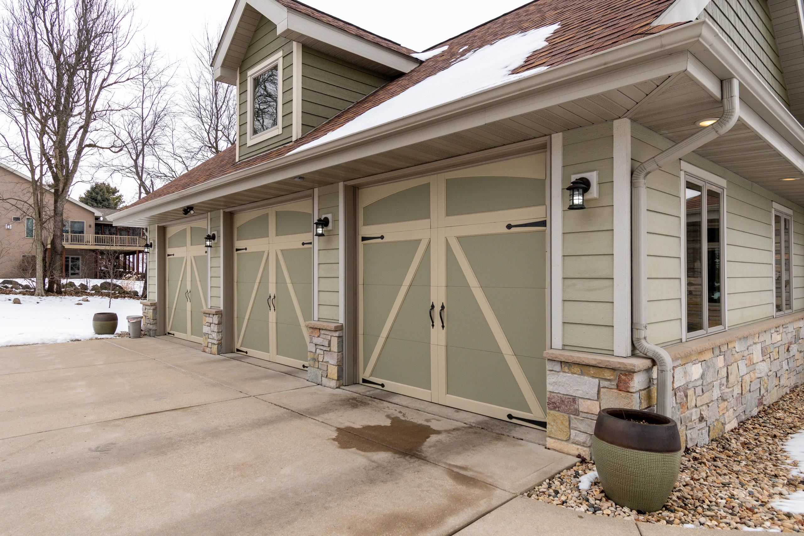 4539 Deering Trail Middleton, WI 53562 - Photo 6 of 86