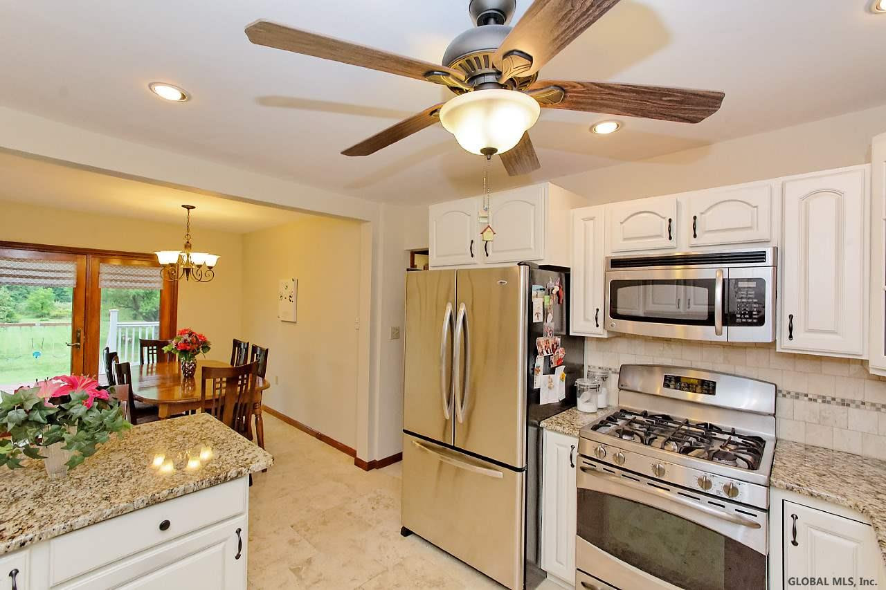 383 Consaul Road Colonie, NY 12304 - Photo 15 of 25 Photo 15