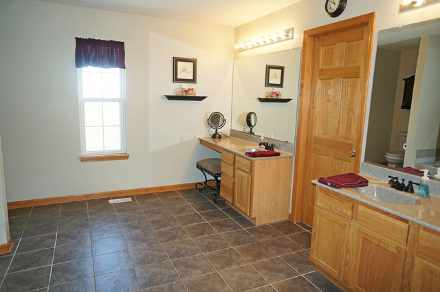 3274 Marbill Farm Road Montgomery, IL 60538 - Photo 14 of 23