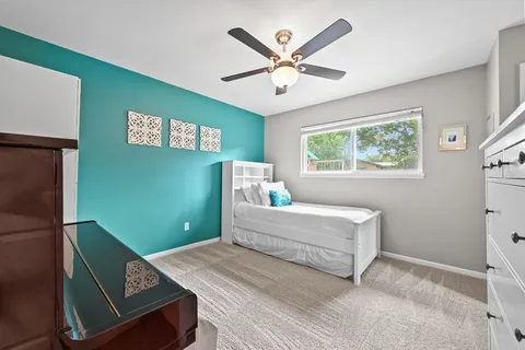 $674,999 | 5600 Oak Boulevard South, Austin, TX 78735