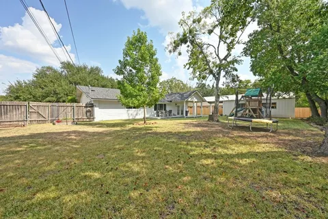 $674,999 | 5600 Oak Boulevard South, Austin, TX 78735