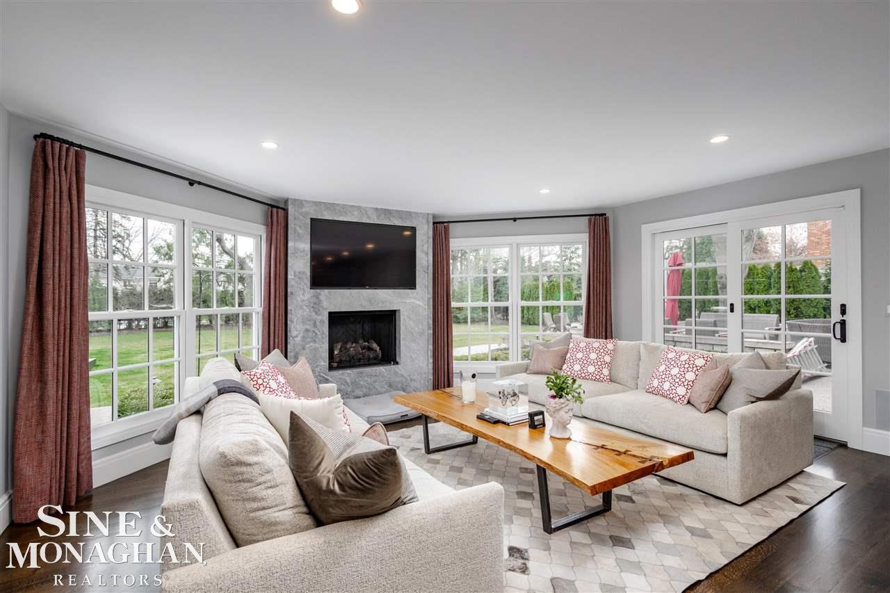 570 Shelden Road Grosse Pointe, MI 48236 - Photo 14 of 66 50060167-13.JPG