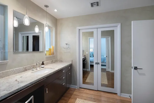 $2,199,000 | 11900 Southwest 72nd Place, Pinecrest, FL 33156