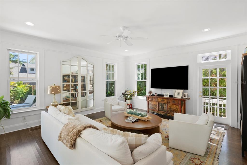 2630 West Prospect Road Tampa, FL 33629 - Photo 22 of 100