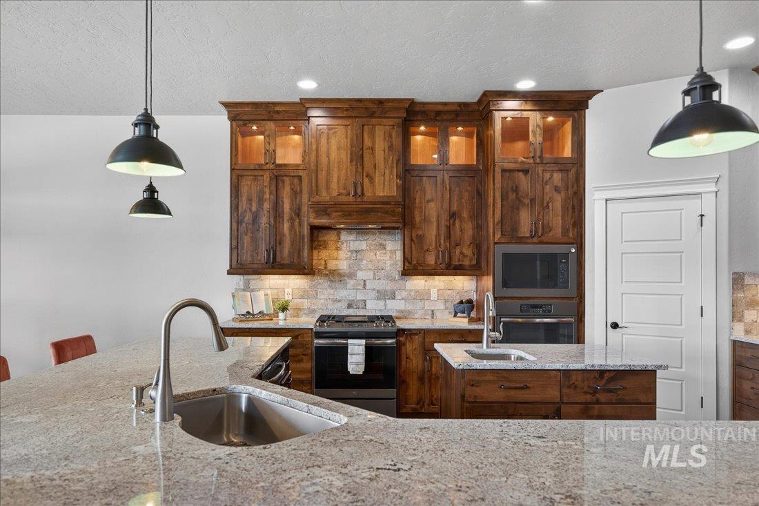 12299 West Pavo Street Star, ID 83669 - Photo 11 of 44