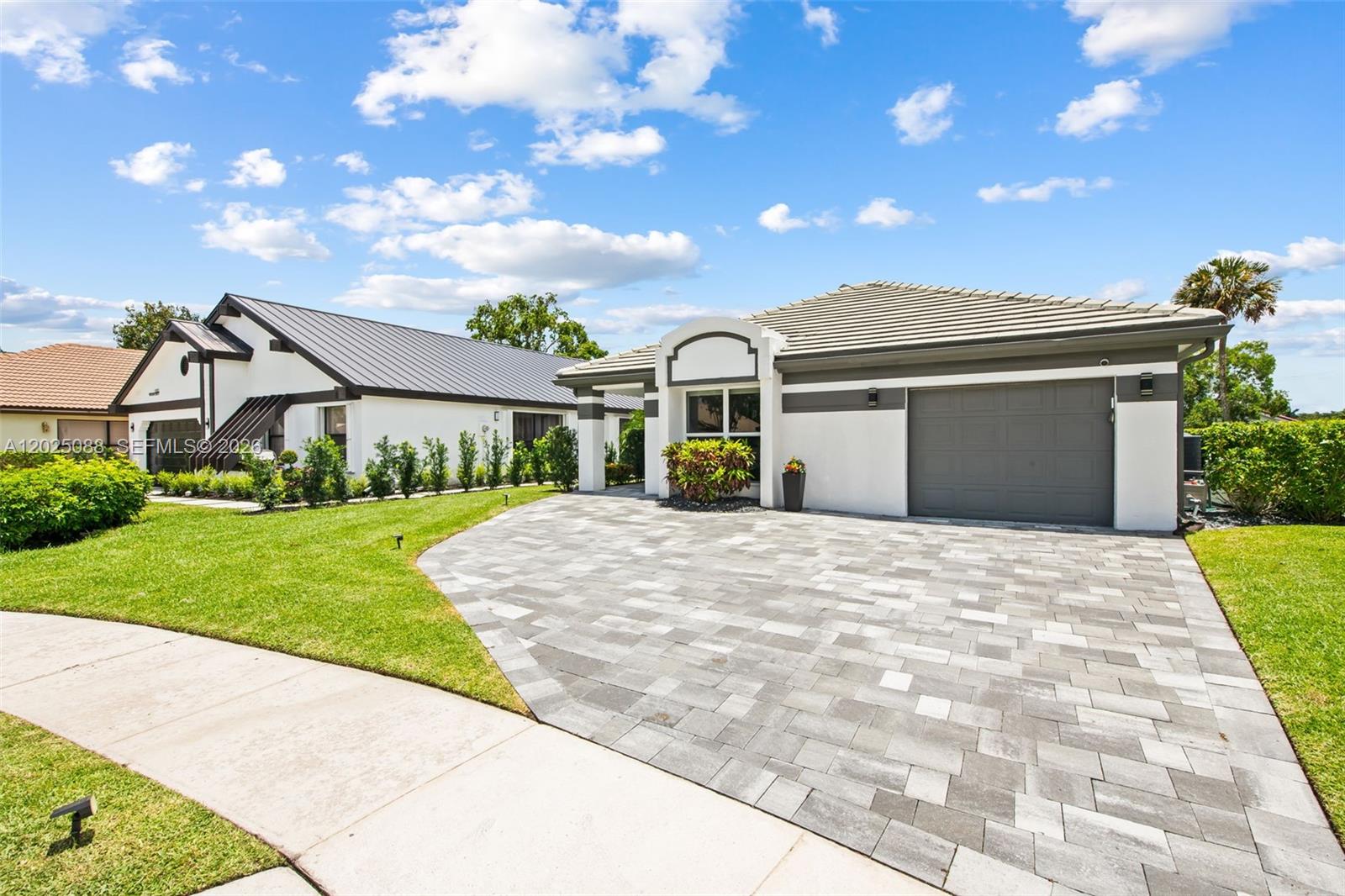 11158 Highland Circle Boca Raton, FL 33428 - Photo 2 of 39