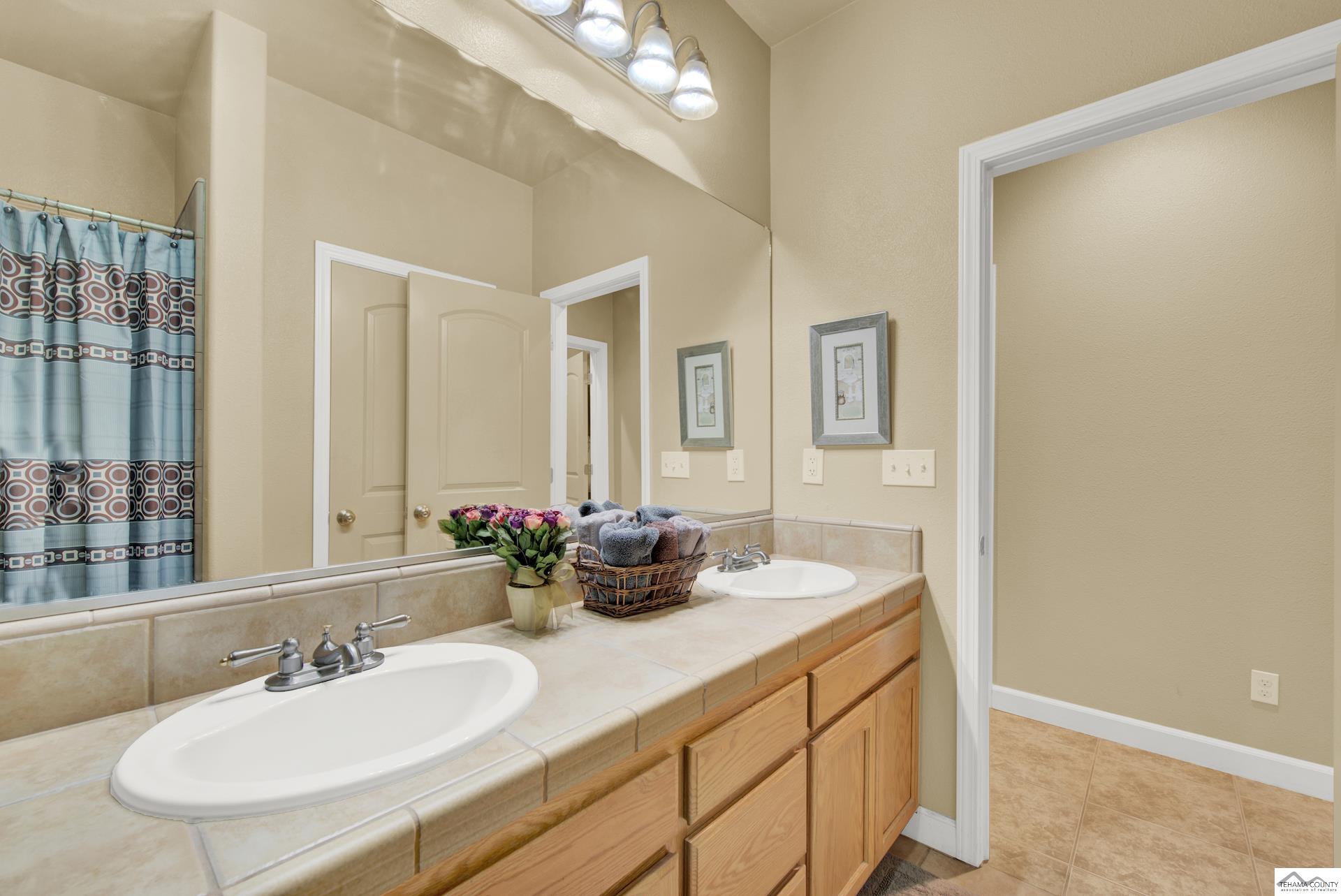 519 Fairview Avenue Corning, CA 96021 - Photo 46 of 75