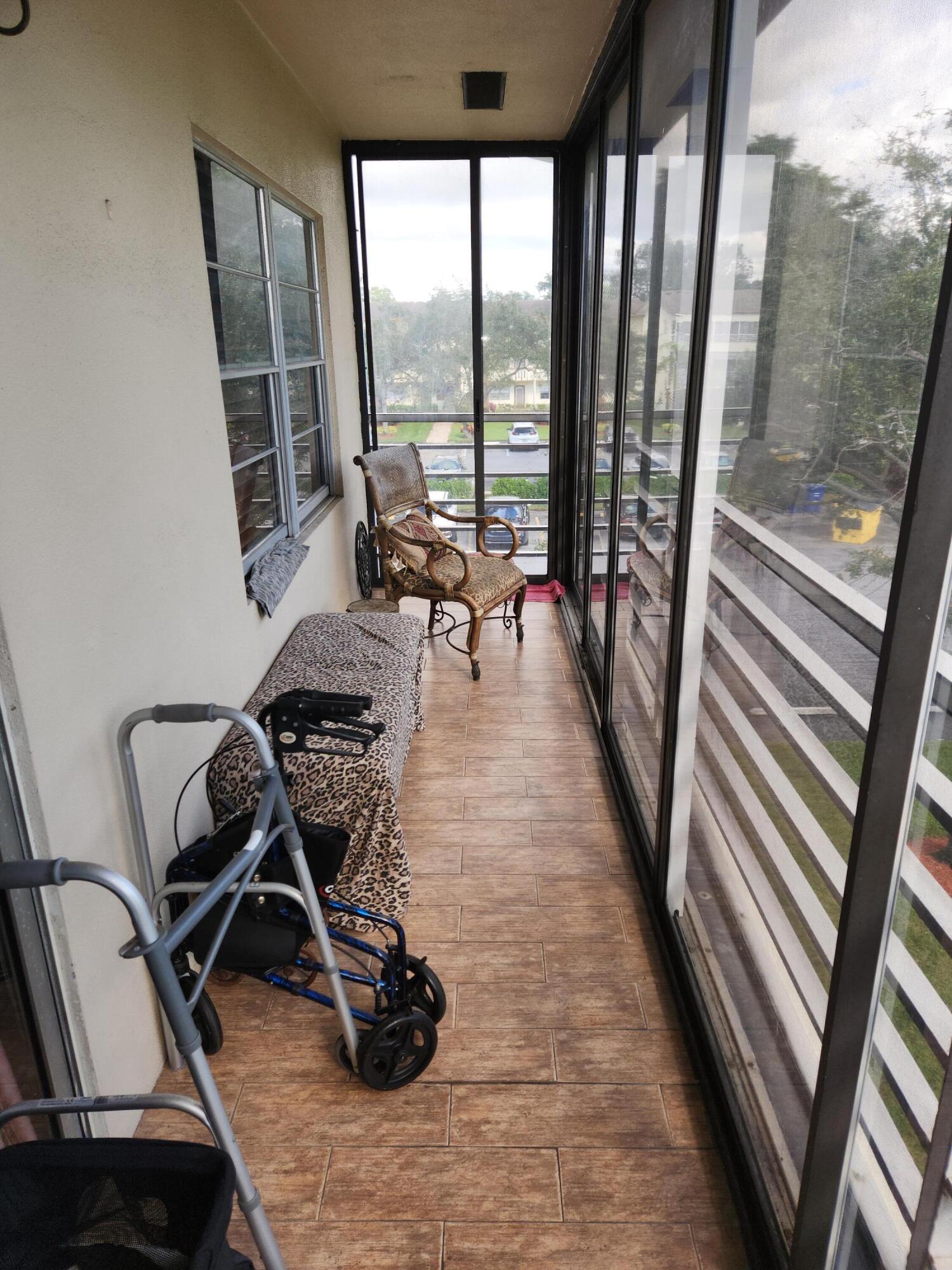 113 Mansfield C, Unit 113 Boca Raton, FL 33434 - Photo 18 of 31 113 pic 22