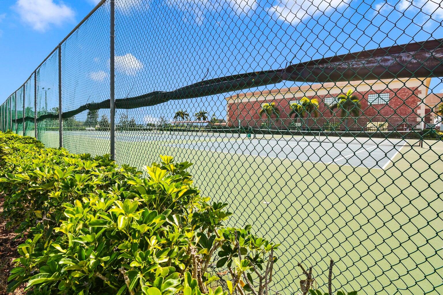 113 Mansfield C, Unit 113 Boca Raton, FL 33434 - Photo 27 of 31 Century Village Boca pickleball