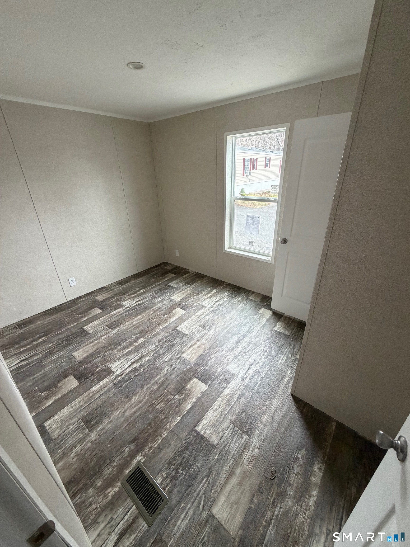 435 High Street, Unit 53 Groton, CT 06355 - Photo 8 of 10