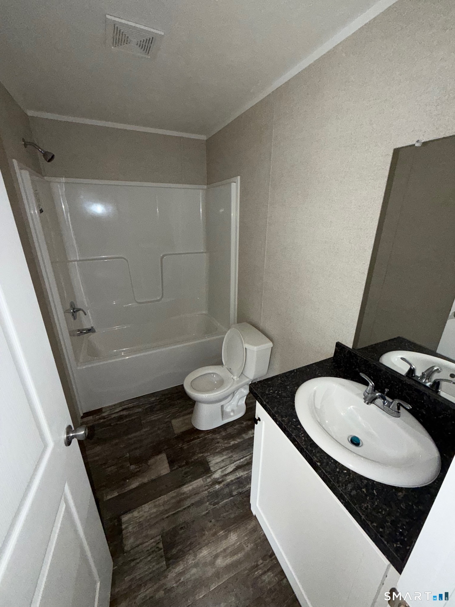 435 High Street, Unit 53 Groton, CT 06355 - Photo 9 of 10