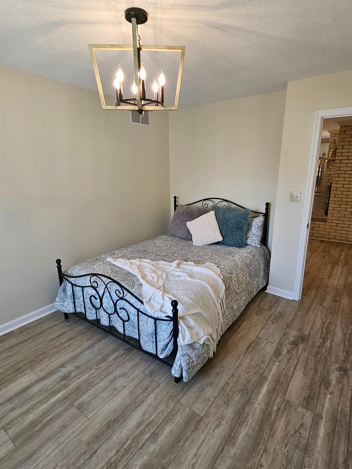 1016 Ranch Road Connersville, IN 47331 - Photo 9 of 16 Gallery Image 9