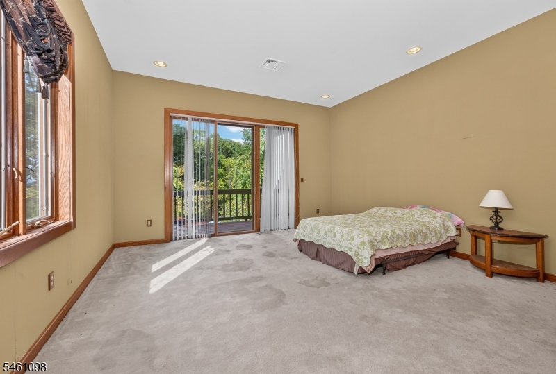 8 Spring Hill Road Annandale, NJ 08801 - Photo 28 of 48 Gallery Image 28