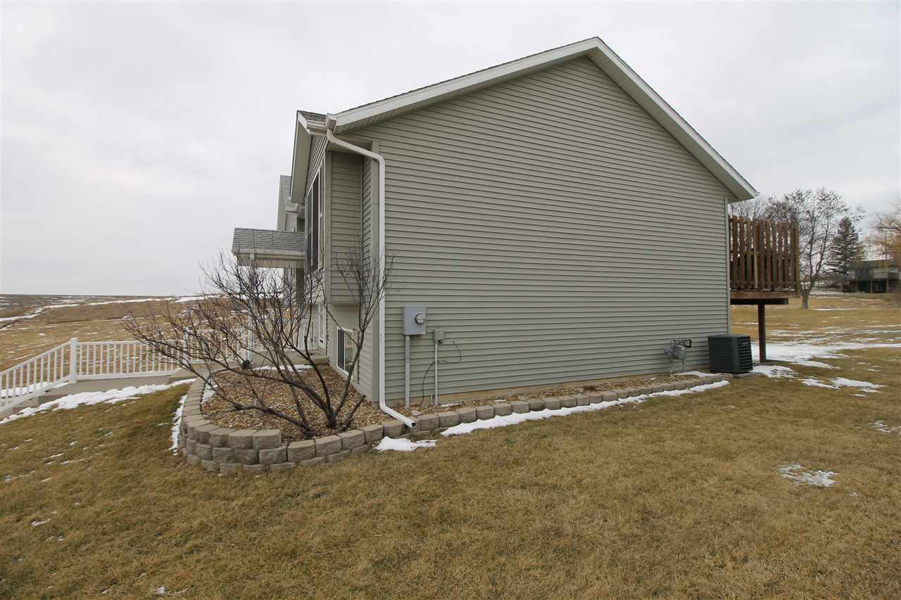 100 Bailey Park Road Williamsburg, IA 52361 - Photo 19 of 24 Gallery Image 19