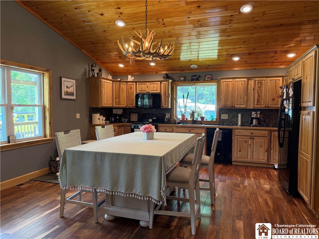 9039 Kidder Road Mina, NY 14781 - Photo 24 of 48 Eating area