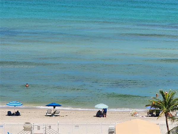 $4,500 | 3505 South Ocean Drive, Unit 821, Hollywood, FL 33019