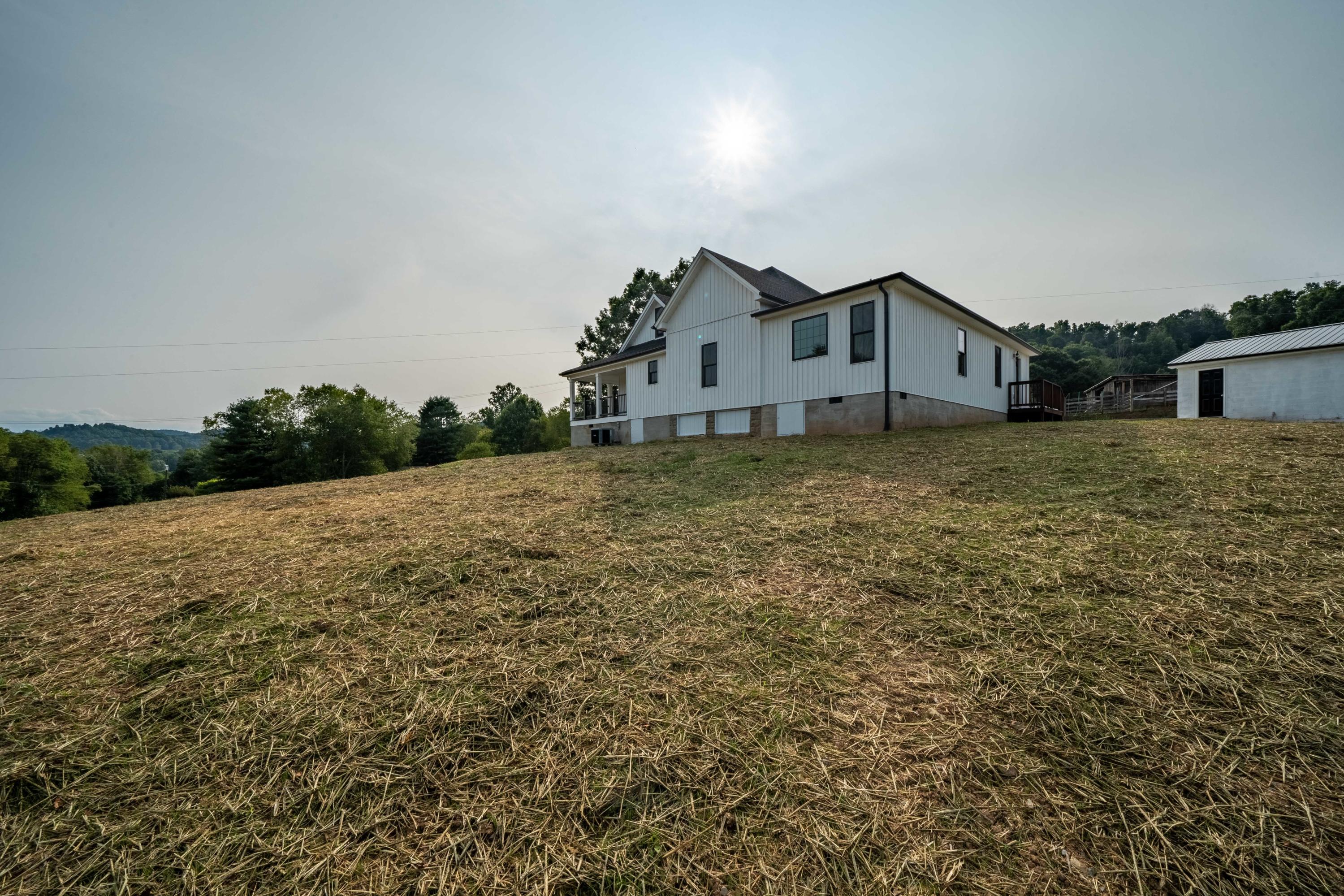 7795 Wolf Run Road Bristol, VA 24202 - Photo 34 of 60 7795 Wolf Run Rd (34 of 60)