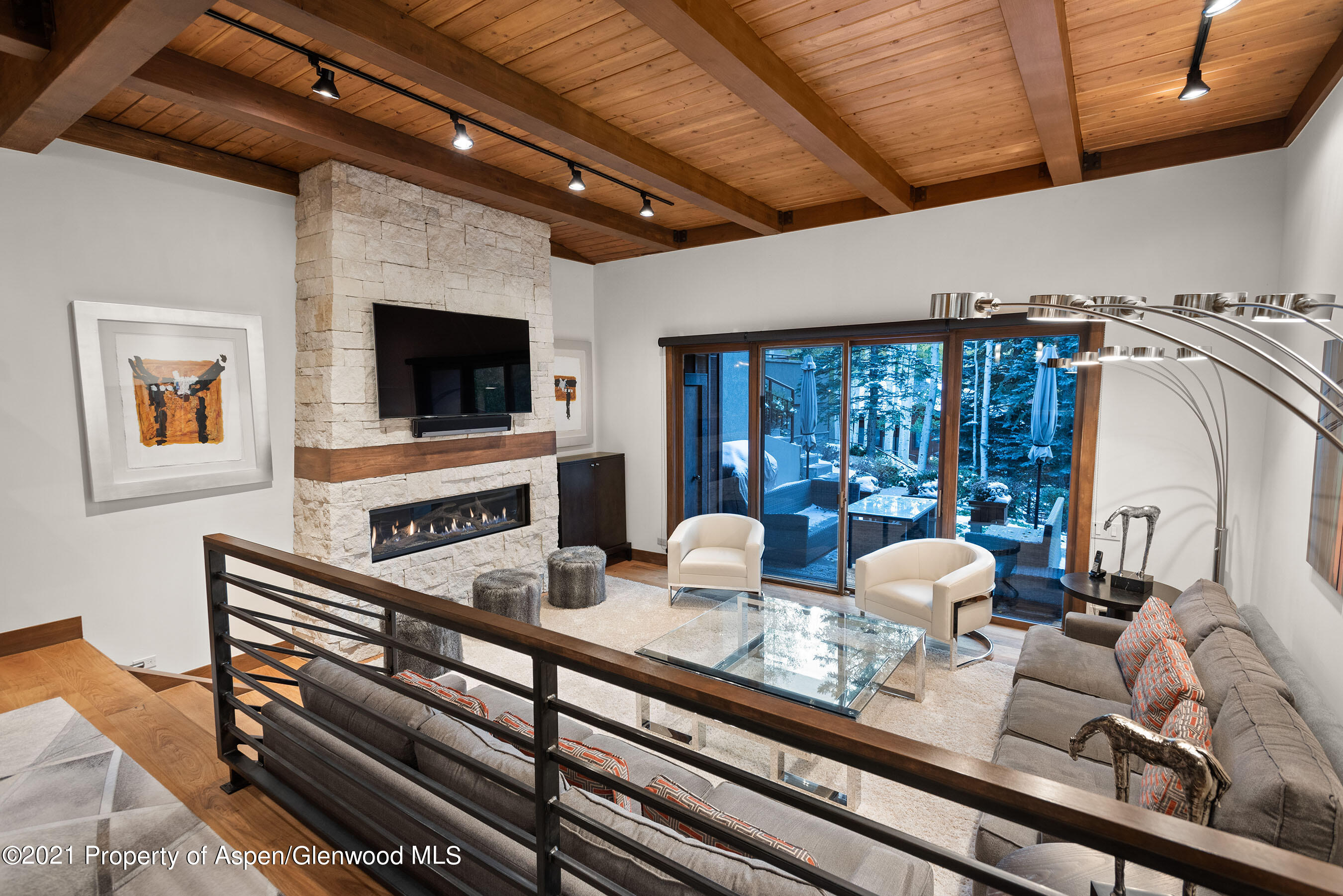 800 Ridge Road, Unit 10 Snowmass Village, CO 81615 - Photo 4 of 38 810Ridge10_Med21101518