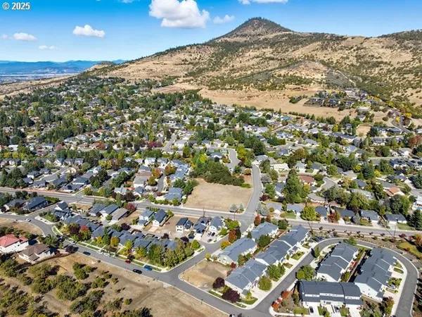 $90,000 | 4719 Hathaway Drive, Medford, OR 97504