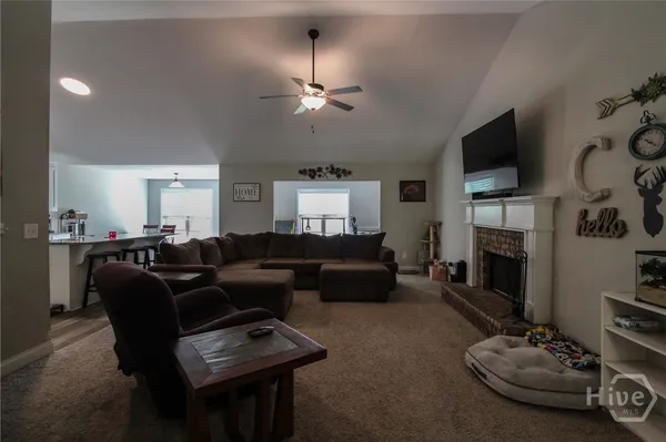 $370,000 | 75 Dinsmore Drive, Colbert, GA 30628